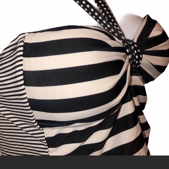 24th& OCEAN-Halter top or tankini! Swim top/halter - Picture 2 of 6